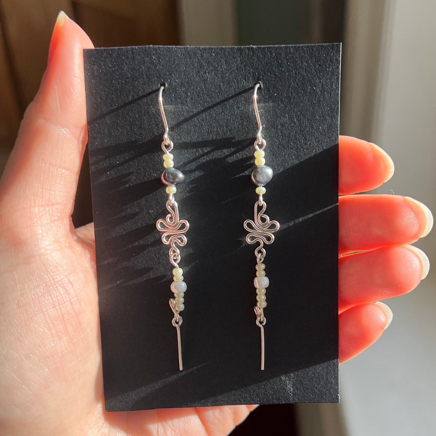 1 sur 1 𝕡𝕚𝕟𝕥𝕠 Boucles d'oreilles