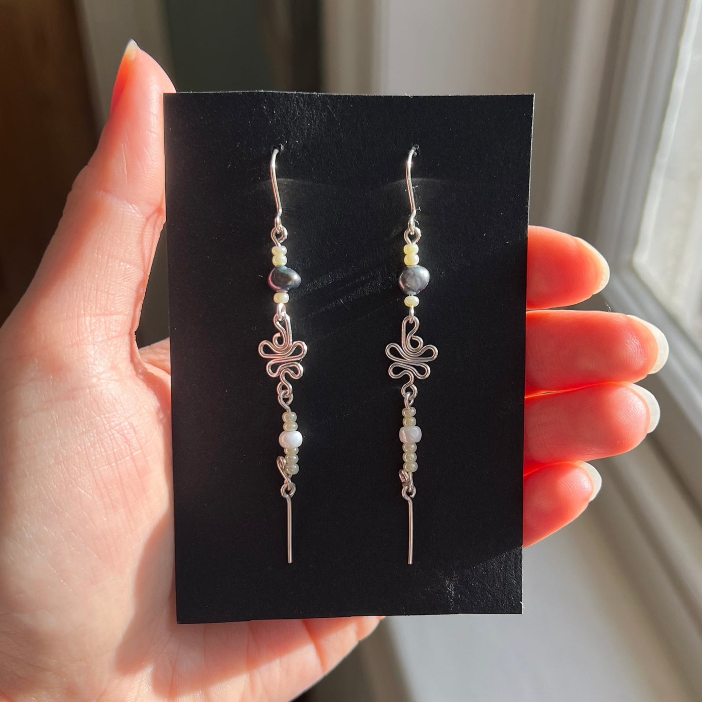 1 sur 1 𝕡𝕚𝕟𝕥𝕠 Boucles d'oreilles