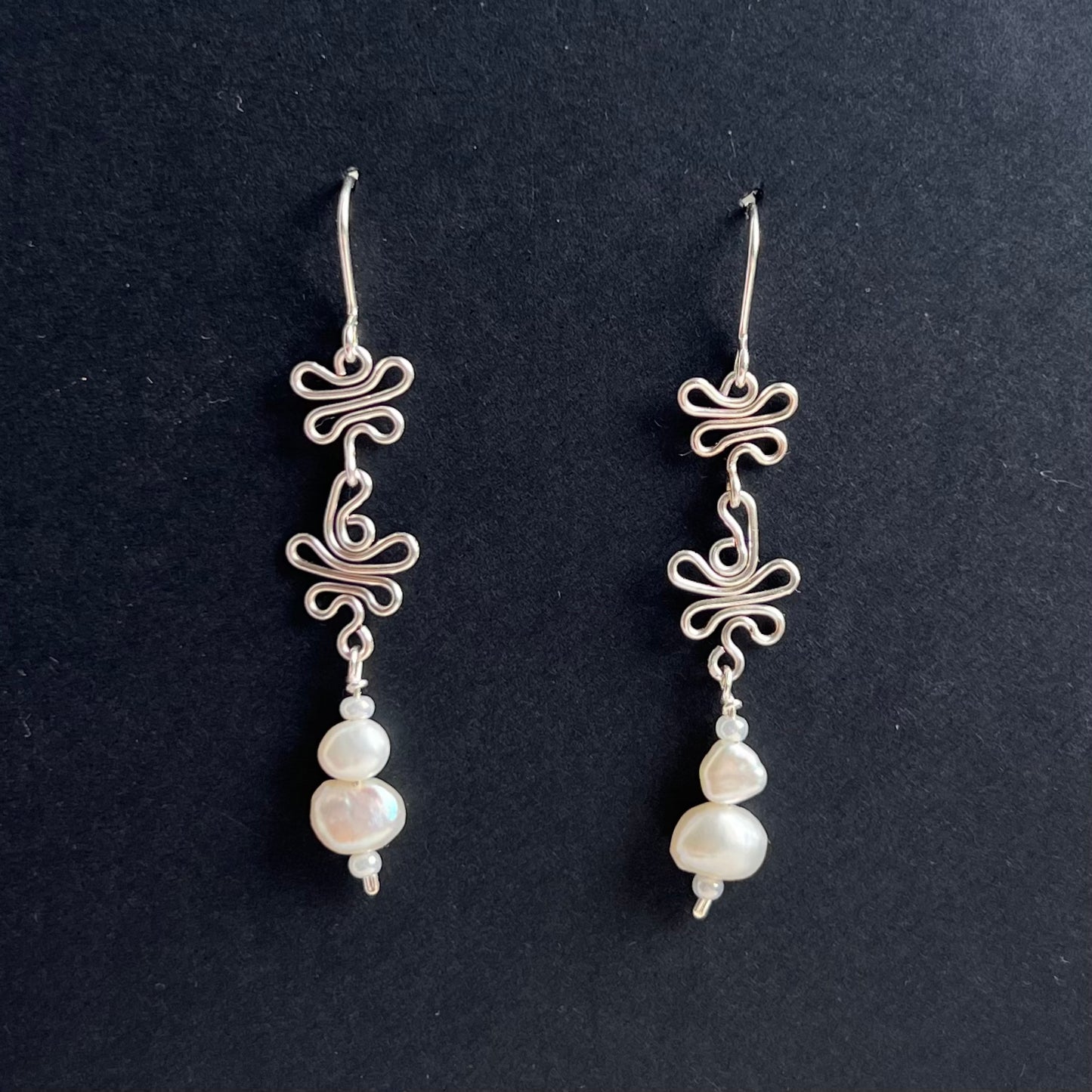 Eden Pearl Silver Earrings