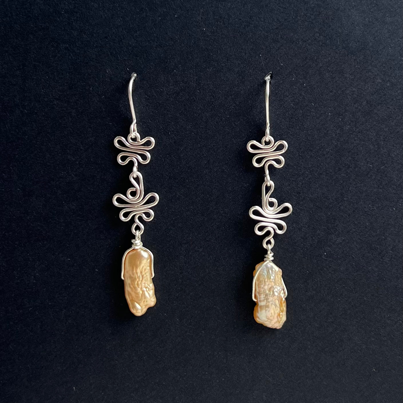 Boucles d'oreilles ViVi en perles d'or