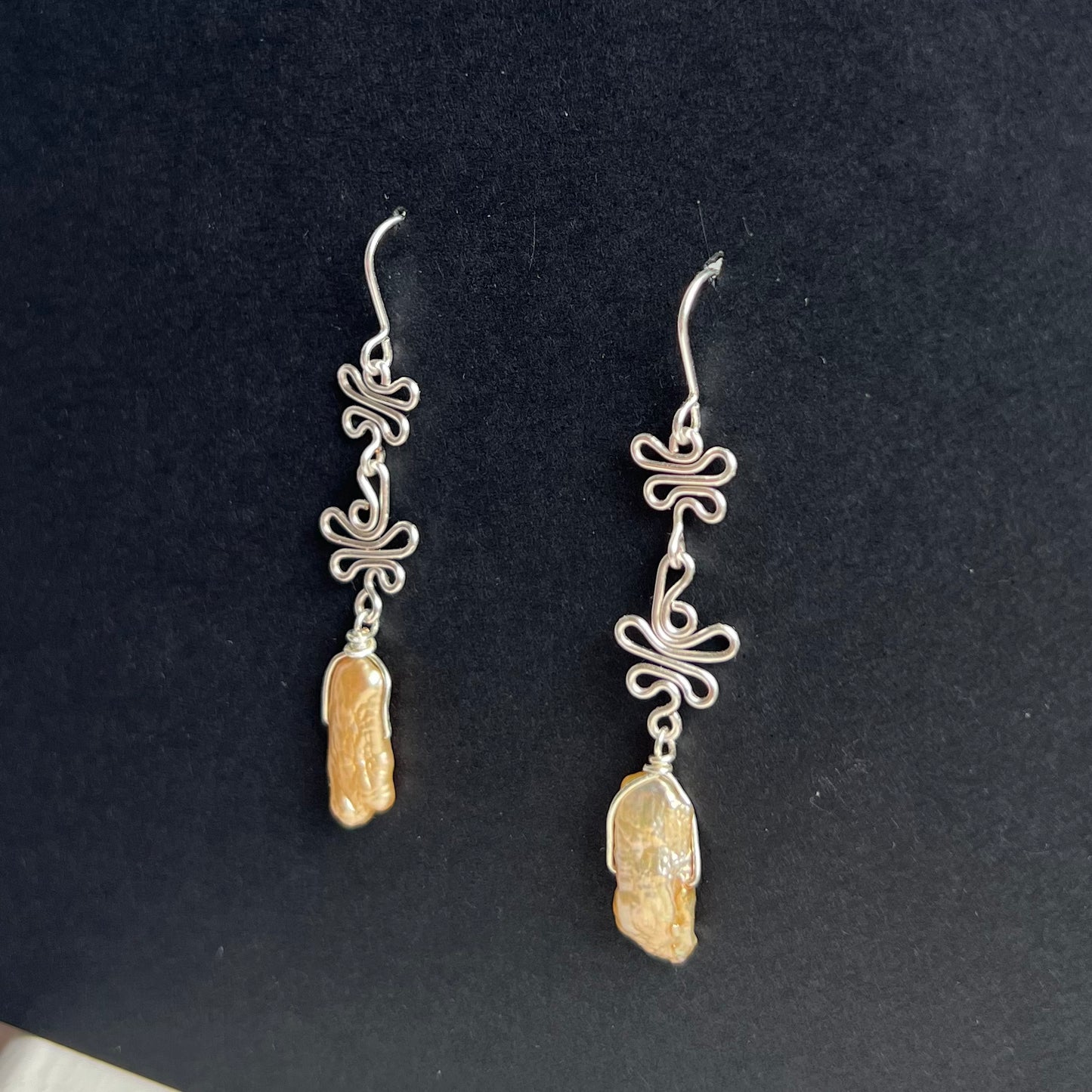 Boucles d'oreilles ViVi en perles d'or